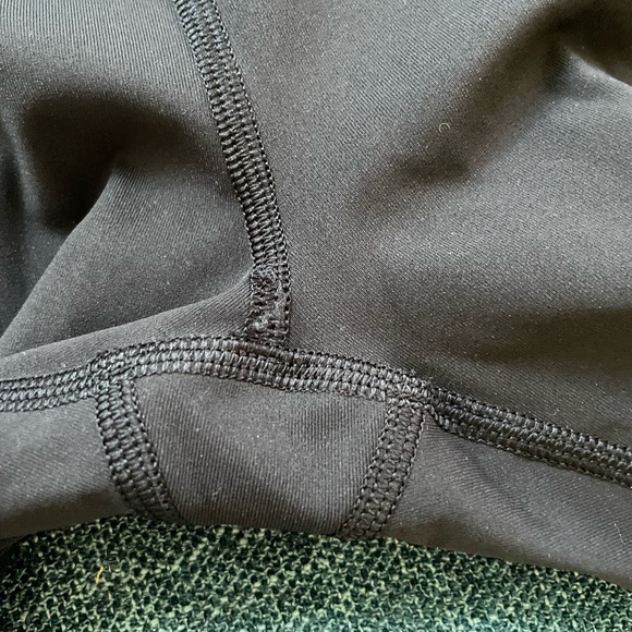 NWOT Lululemon Keep Moving High Rise pant - Picture 10 of 10